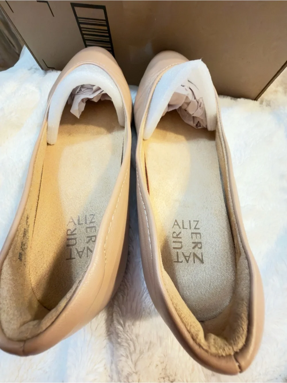 Naturalizer Women's Vivienne Ballet Flat Crème Brulee Leather 9 W - Picture 6 of 12